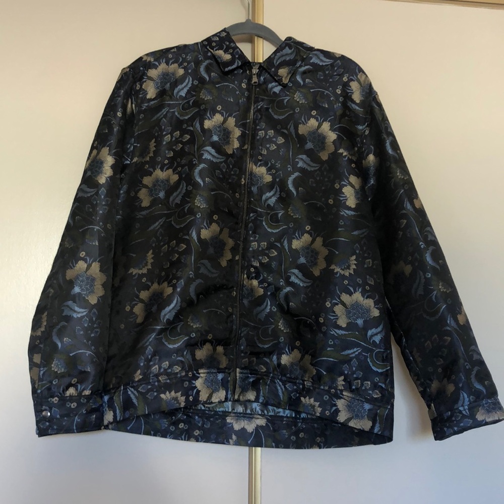 Urban Outfitters Jacket - blue, silver, and green - size large